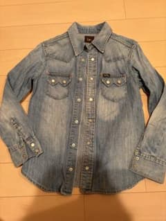 Lee デニムシャツ 長袖 140サイズ　値下げしました！のサムネイル