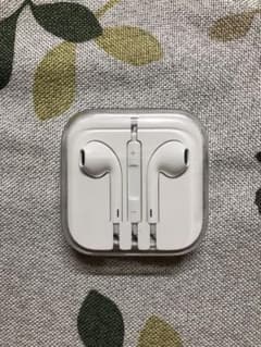 純正イヤホン iPhoneイヤホンのサムネイル
