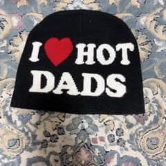 I LOVE HOT DADS ニット帽 ビーニーのサムネイル