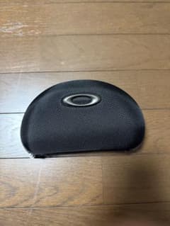 Oakley サングラスケース ブラックのサムネイル