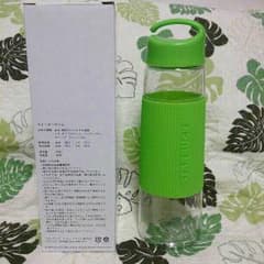 新品未使用★スタバ ウォーターボトルのサムネイル