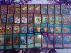 遊戯王OCG ジュラック 構築済みデッキ 2重スリーブ付き 格安 - メルカリ