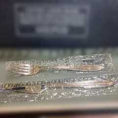 未使用　ラッキーウッド カトラリー　銀仕上げ　スプーン＆フォークセット 即決 未使用 LUCKYWOOD ラッキーウッド カトラリーセット 銀仕上げ