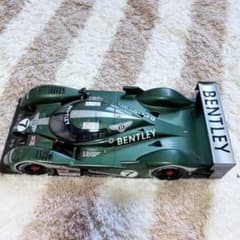 AUTOart 1/18 Bentley Speed 8 ミニカーのサムネイル