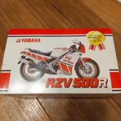 レッドバロン 世界の名車シリーズ YAMAHA RZV500Rのサムネイル