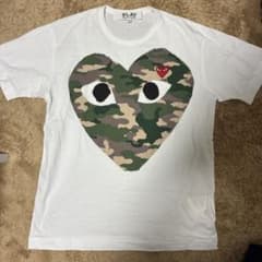 PLAY カモフラージュハート Tシャツのサムネイル