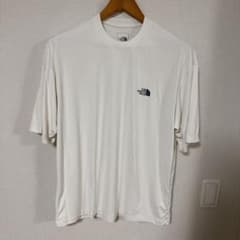 THE NORTH FACE ホワイト Tシャツのサムネイル