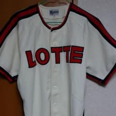 千葉ロッテマリーンズ ユニフォームのサムネイル