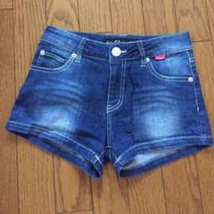 SISTER Jenniiのショートパンツ150のサムネイル