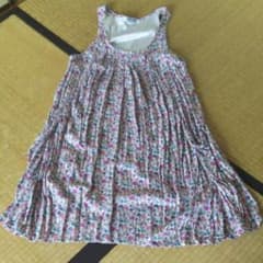 ひざ丈ワンピースのサムネイル