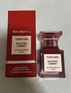 TOM FORD ELECTRIC CHERRY 30ml - メルカリ