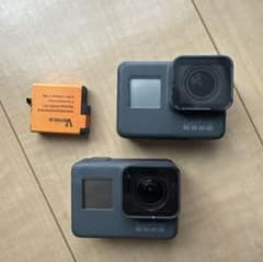 GoPro HERO5アクションカメラ 2台 バッテリー付き　ジャンク品のサムネイル