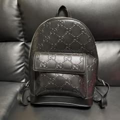 GUCCIリュックのサムネイル