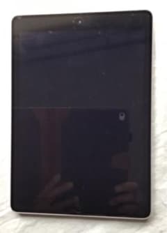 iPAd Air  A1474 16GB ジャンクのサムネイル