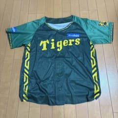 阪神タイガース　ユニフォーム　ウル虎の夏のサムネイル