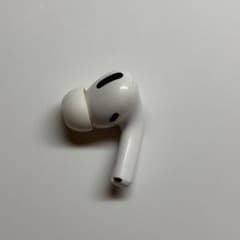 AirPods Pro 第1世代 右耳のみ Apple正規品 73 - メルカリ
