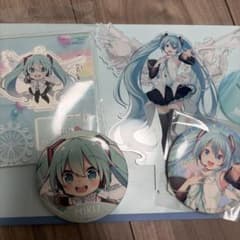初音ミク アクリルスタンド 缶バッジ セットのサムネイル