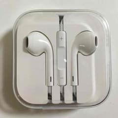 iPhone イヤホン 正規品のサムネイル