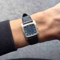 70s VINTAGE SEIKO タンク 手巻き 1970年製 ローマン文字盤 - メルカリ