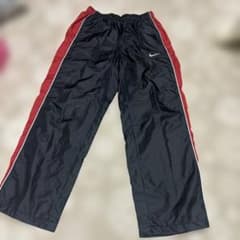 Nike 黒 赤 パンツのサムネイル