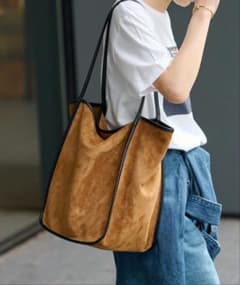 値下げ！IOMMI syntetic suede big toteバッグ 新品 - メルカリ