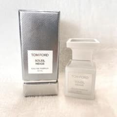 TOM FORD トムフォード SOLEIL NEIGE 30ml 香水 - メルカリ