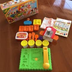 アンパンマン⭐︎ねんどでわくわくパンこうじょうセットのサムネイル