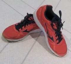 MIZUNO ミズノ ランニングシューズのサムネイル