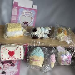 ね*こ様 〖メロジョイ〗大人気 ブランドスクイーズまとめ売り〖momo〗のサムネイル