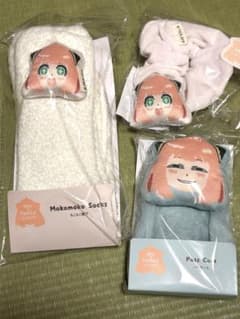 SPY×FAMILY アーニャ　パスケース　もこもこ靴下　シュシュ　3点セットのサムネイル
