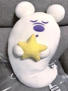 ディズニー　ハロウィン　ジャングルカーニバル　クッション　おばけ ゴーストデザインのクッションとピンバッジ！東京