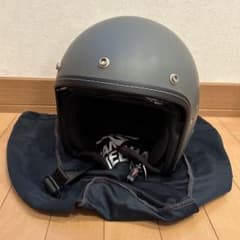 グレー ジェットヘルメットのサムネイル