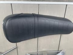 250tr 純正シートのサムネイル