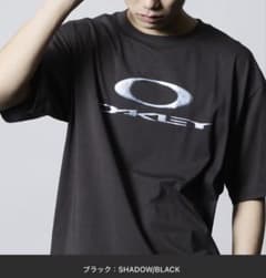 【OAKLEY/オークリー】旧タグ ピステ ナイロン センターロゴ y2k y2k テック系OAKLEY オークリー 立体ロゴ Tシャツ 袖赤タグ - メルカリ