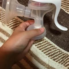 搾乳器 手動のサムネイル