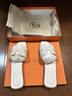 HERMES オラン サンダル ホワイト 36 - メルカリ