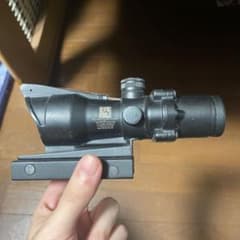 サバゲー　ACOG 4倍サイト　レプリカのサムネイル