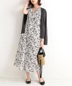 ☆タグ付き新品未使用☆IENA花柄ロングワンピースのサムネイル