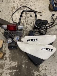 FTR223 パーツのサムネイル