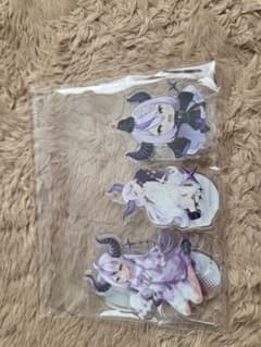 ホロライブ ラプラスダークネス アクリルスタンドのサムネイル