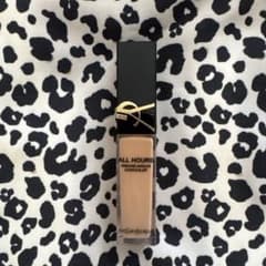 Yves Saint Laurent オールアワーズ コンシーラー LN4のサムネイル