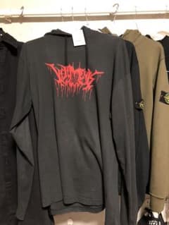 vetements メタルロゴのサムネイル