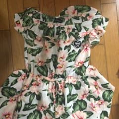 Jenny  １４０㎝花柄 オールインワンのサムネイル