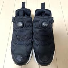 Reebok インスタポンプフューリー 23.5cm ブラックのサムネイル