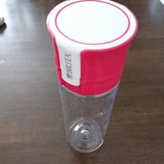 BRITA ブリタ 浄水ボトル カートリッジ付きのサムネイル