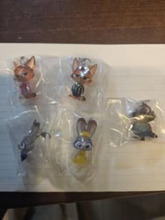 ズートピア2 めじるしアクセサリー 5種 コンプリートのサムネイル