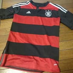 アディダス サッカーTシャツのサムネイル