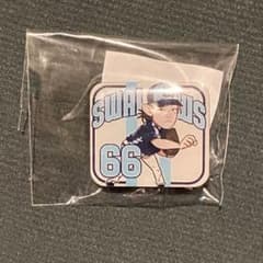 ヤクルト crew ピンバッジ 1つ300円 ヤクルト crew ピンバッジ 1つ300円 ヤクルト crew ピンバッジ 1つ300