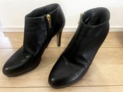 sergio rossi ブラックショートブーツ 36 1/2(約23.5cm)のサムネイル