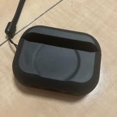 ESR イヤホンケース ブラック　AirPods Pro3のサムネイル